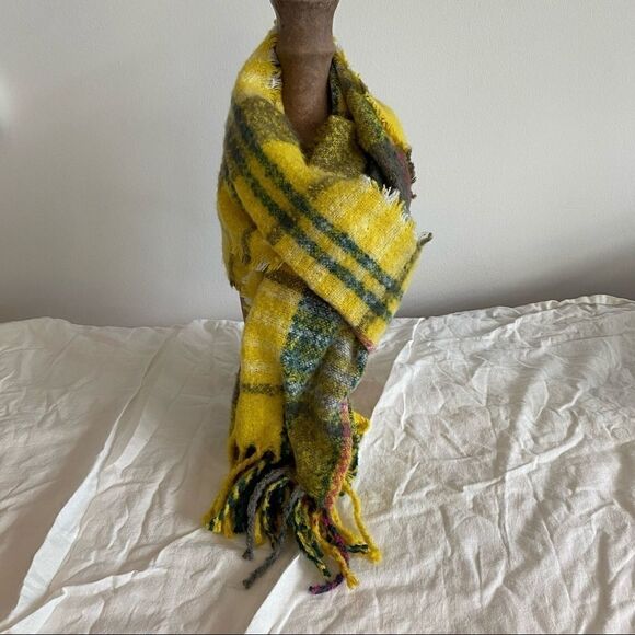 Yellow Pink Green Grey Plaid Eyelash Fringe and Tassel Scarf - Picture 8 of 11